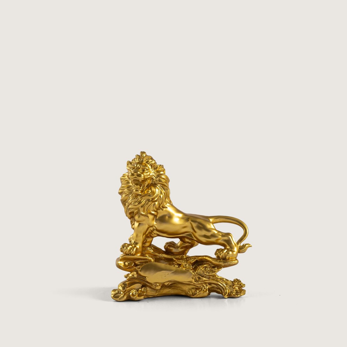 KAYALIKLAR ÜZERİNDE ASLAN GOLD - Görsel 2
